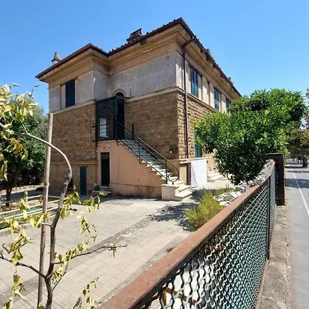 Garbatella Place شقة *