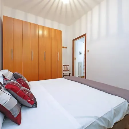 Garbatella Place Apartment